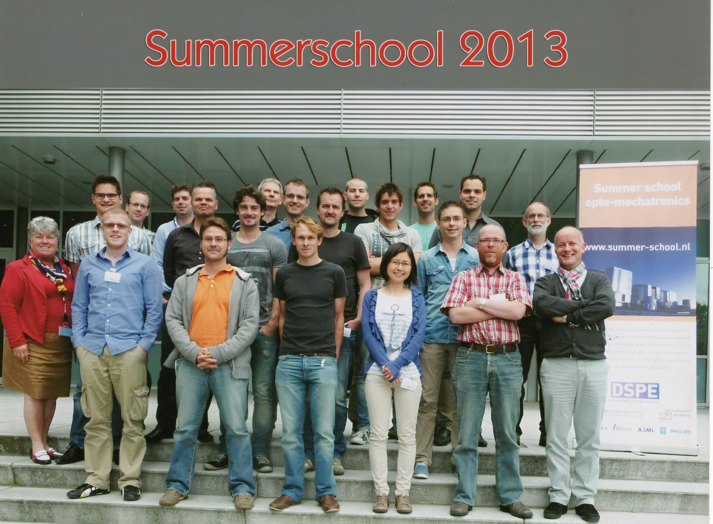 Summerschool Optomechatronics 2013 (887K)